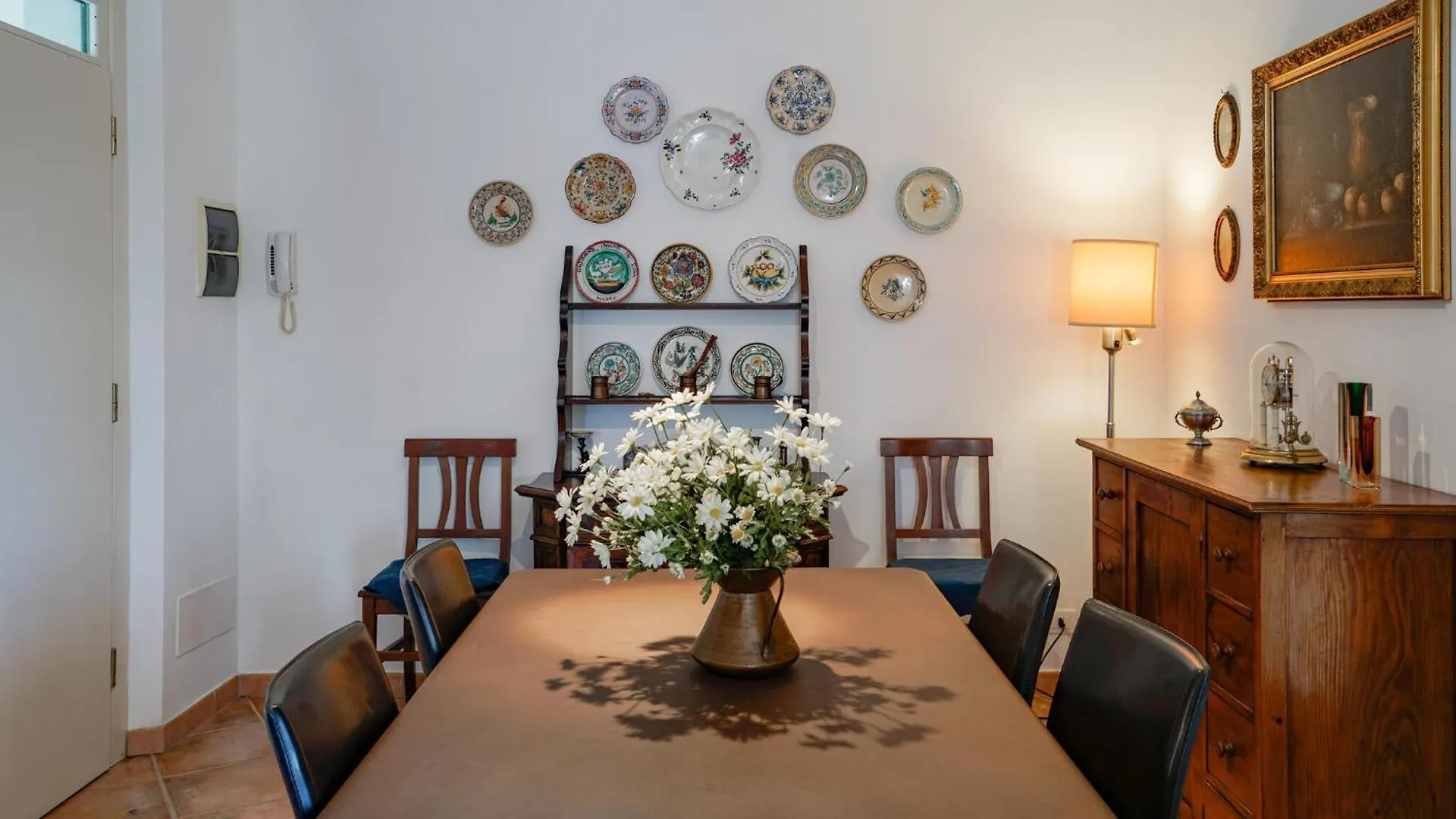 Amazing Home In Lucignano With Kitchen Holiday home